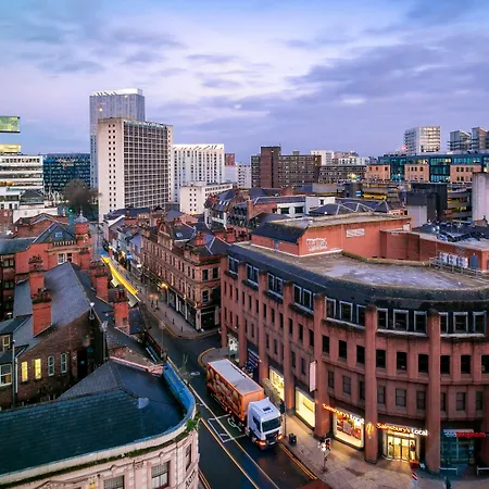 Yotel Manchester Deansgate-2